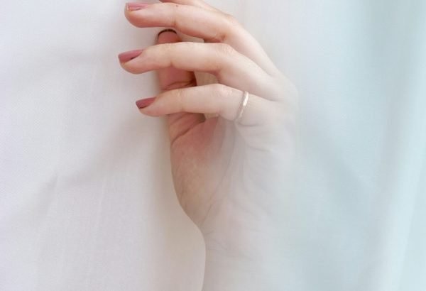 elahe-motamedi-PU2Il92zV24-unsplash